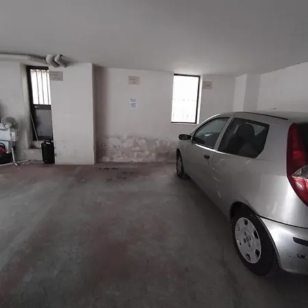 Il Vicolo_carinissimo In Centro Storico, Zona Giorno Mansardata Apartamento